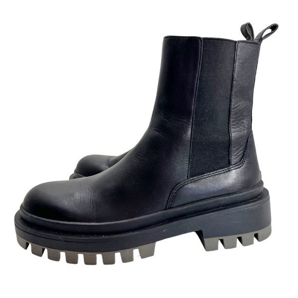 ZARA Chelsea Chunky Black Leather Ankle Boots - Picture 1 of 10
